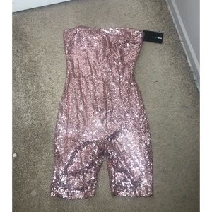 Fashion nova pink Sparkly sequined Women’s Romper